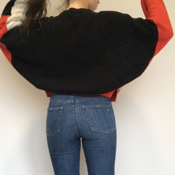 Ecoté Color Block Sweater - Picture 3 of 4